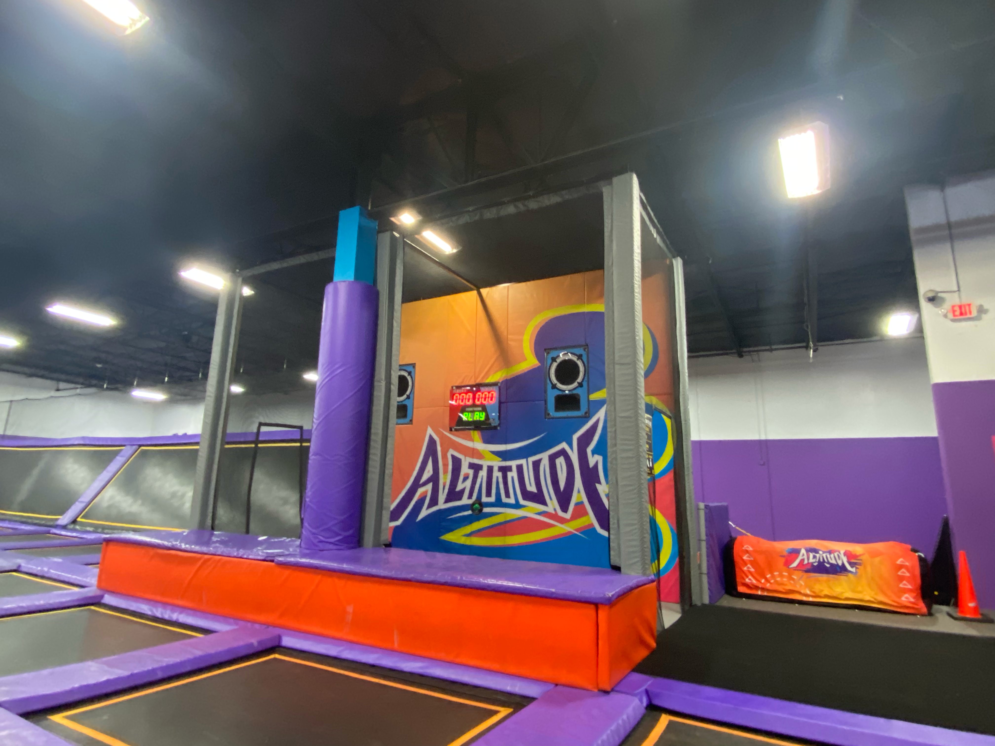 Altitude CedarHill-AeroStrike Arena